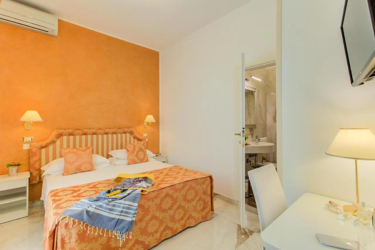 Hotel Nanni - Dependance Μπελάρια-Ιτζέα Μαρίνα